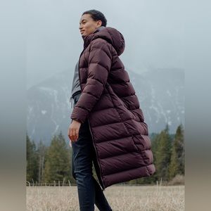 Women’s Arc’teryx Prema Long Down Coat in Phantasm
